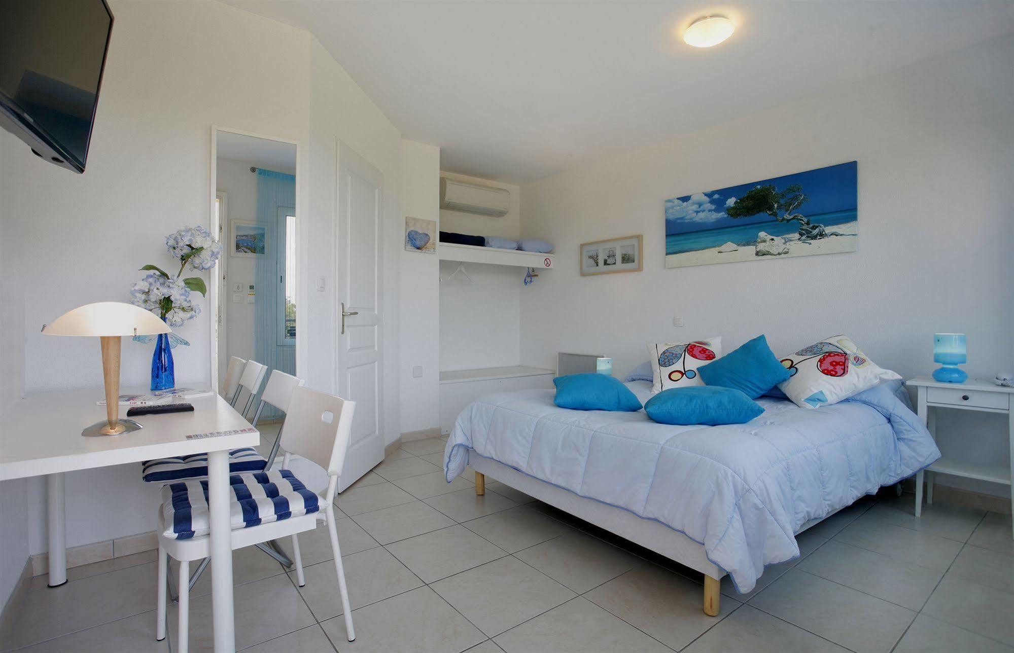 Hotel Logis Corintel Bordeaux Est Tresses