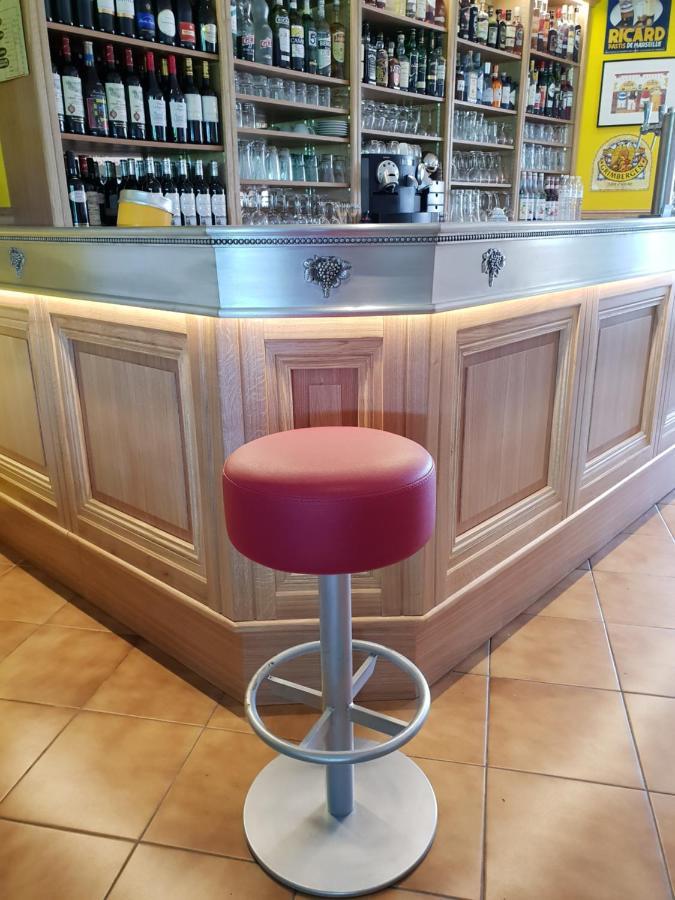 Logis Corintel Bordeaux Est Hotel Tresses